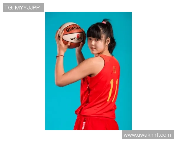 黄丽专访：从青涩少女到篮球女将的奋斗与成长之路