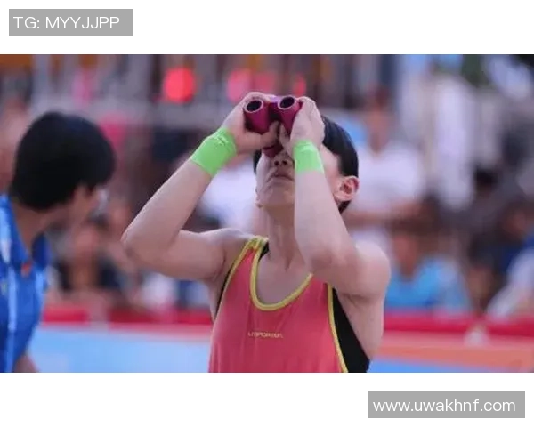 杭州攀岩队包夹战术解析与攀岩热点的深度探讨